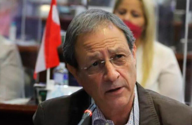 CONGRESO DESCOMPUESTO