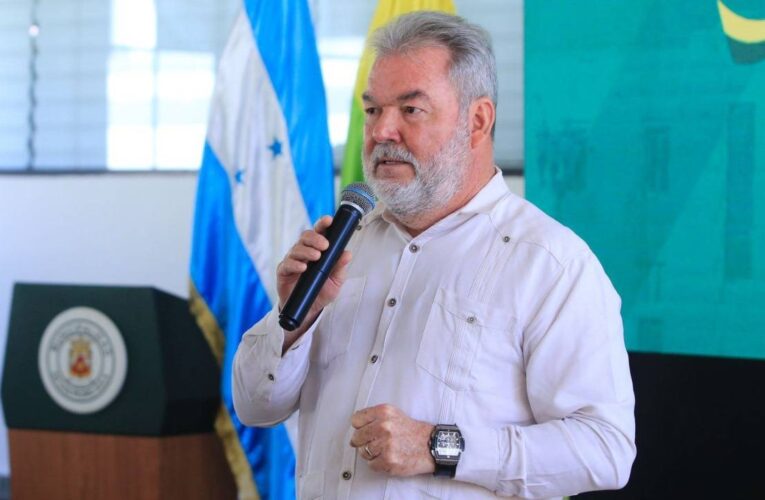 LA FISCALÍA TAMBIÉN CITA AL POLLO