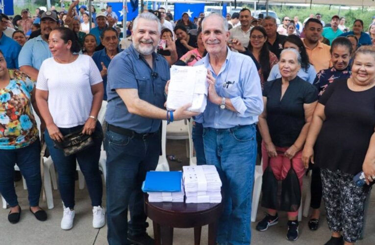 PAPI Y BURBARA FORMALIZAN SU ALIANZA