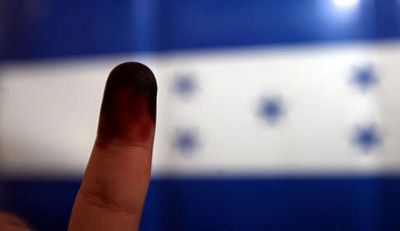 UN MENÚ POLÍTICO ESCASO