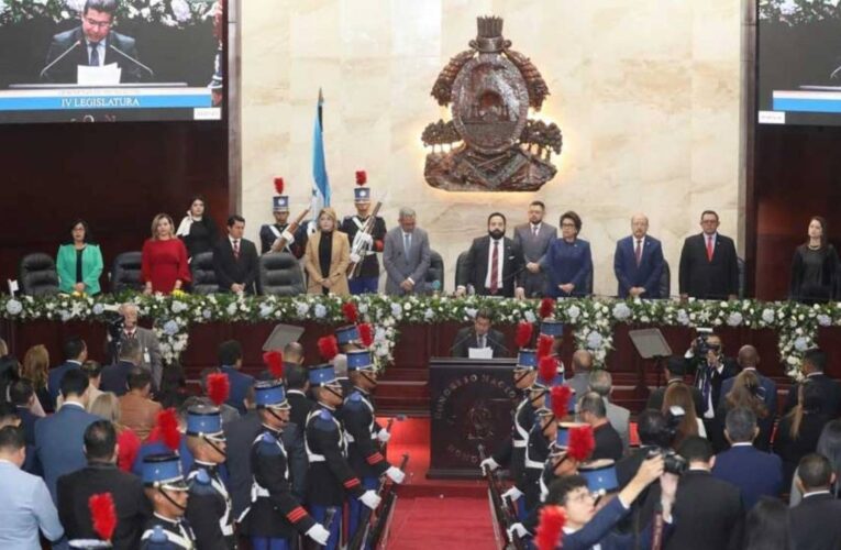 SE INSTALÓ EL BOCHORNO