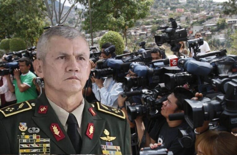 ROOSEVELT HERNÁNDEZ SE CLAVA UNA ESTACA